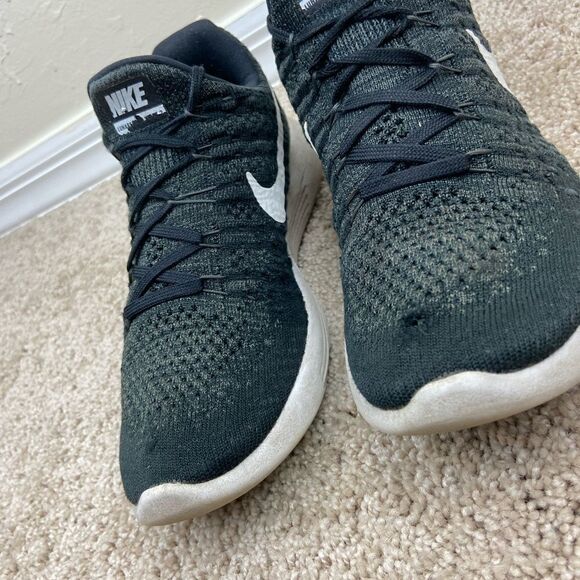 Nike Lunarepic Low Flyknit 2 Running Shoes - Black - Picture 6 of 8